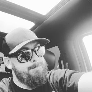 Meet your Posher, Derrick